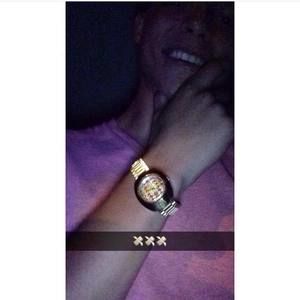 Meet your Posher, Luis